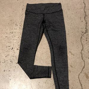 Lululemon Wunder Under, 8, 28”, herringbone